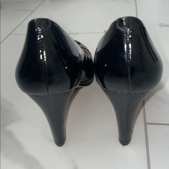 Black Patent Leather Platform Pumps - Picture 7 of 12